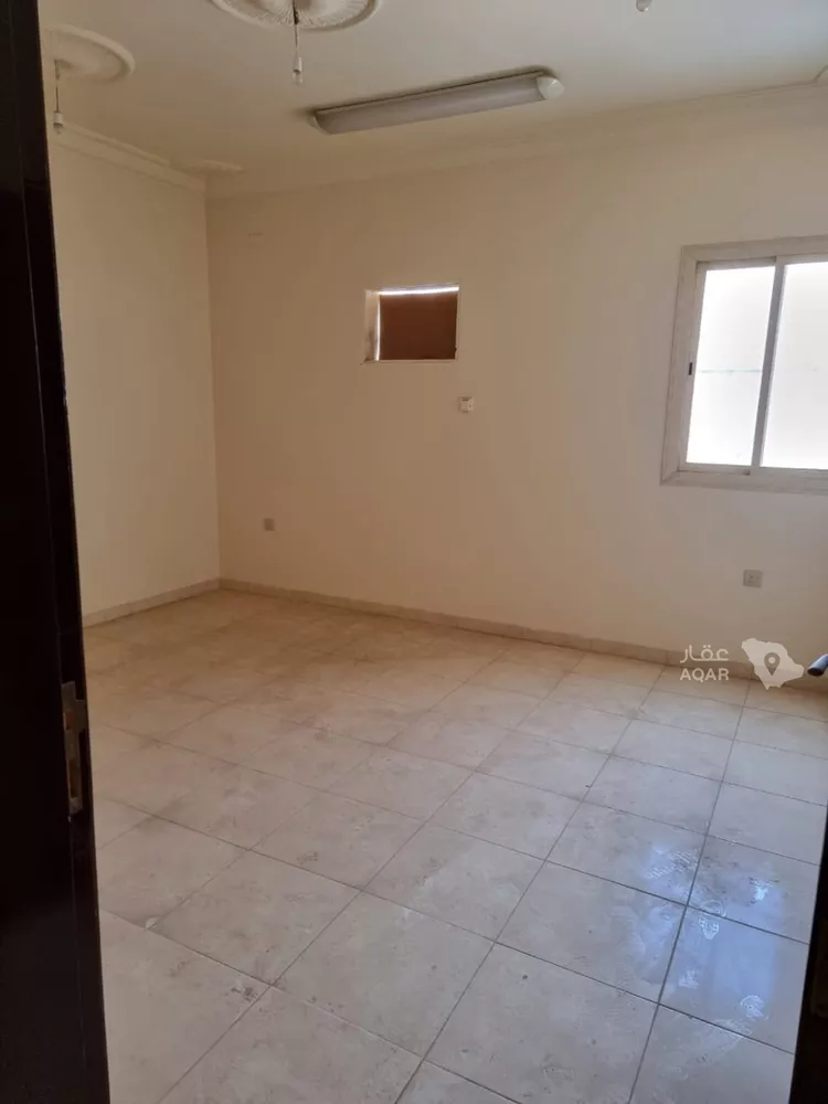 Building for Sale in Medina Bani Harithah 8