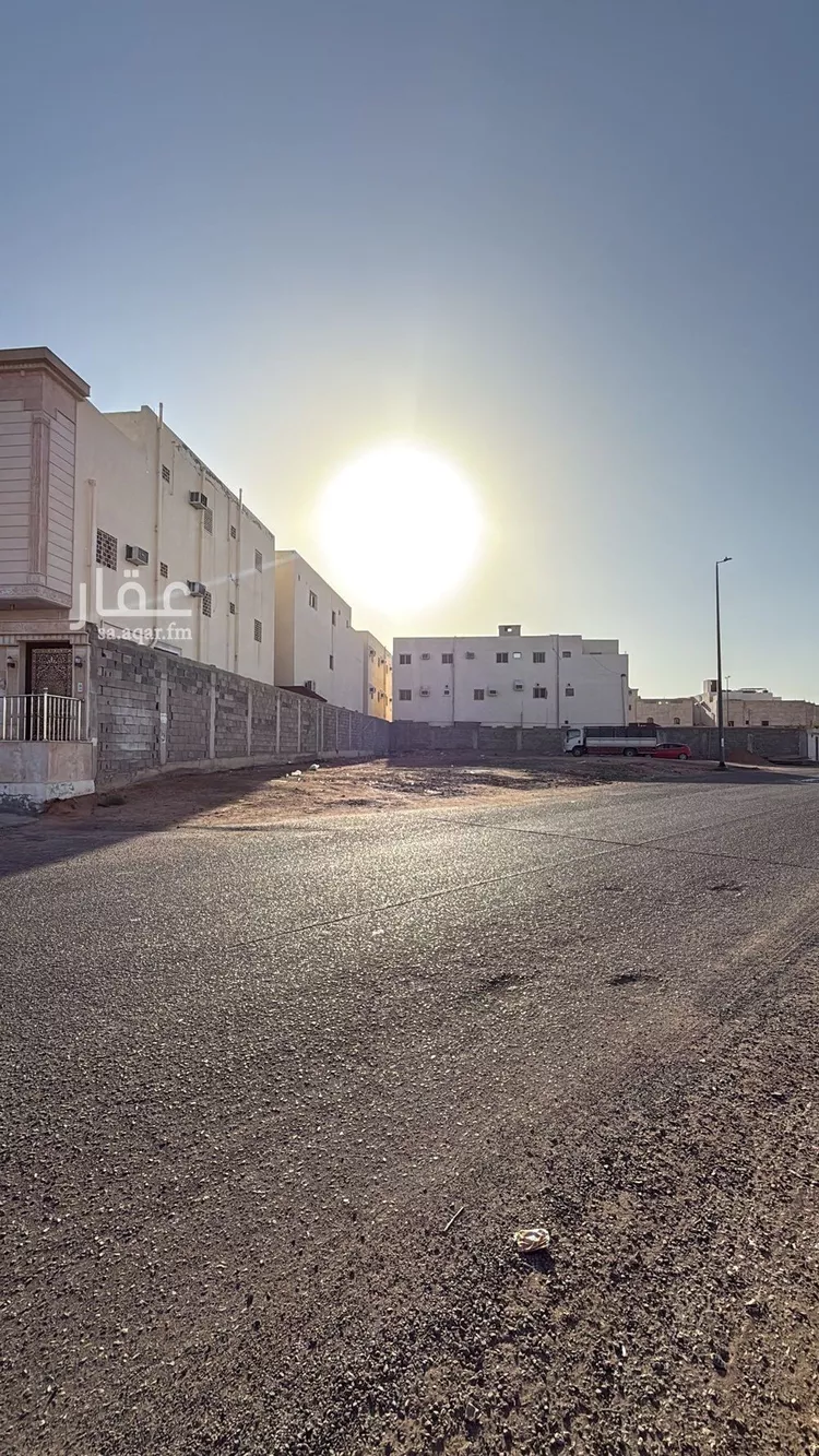 أرض للبيع في شارع وادي بطحان, حي الرانوناء, مدينة المدينة المنورة, منطقة المدينة المنورة صورة 3