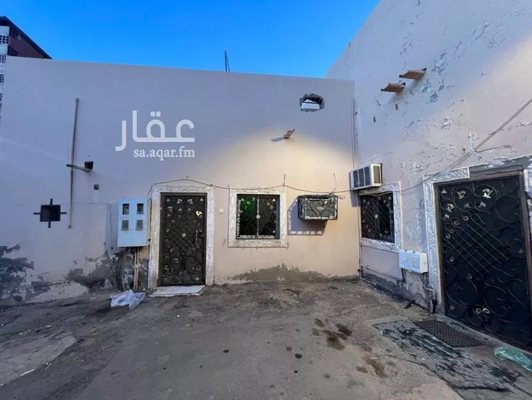 عمارة للبيع في شارع ابراهيم بن جعفر, حي عروة, مدينة المدينة المنورة, منطقة المدينة المنورة 8