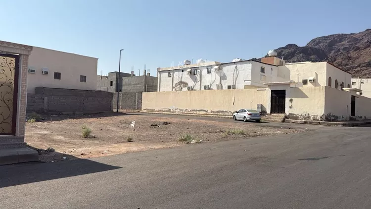 أرض للبيع في شارع ربيع الانصاري, حي المطار, مدينة المدينة المنورة, منطقة المدينة المنورة صورة 2