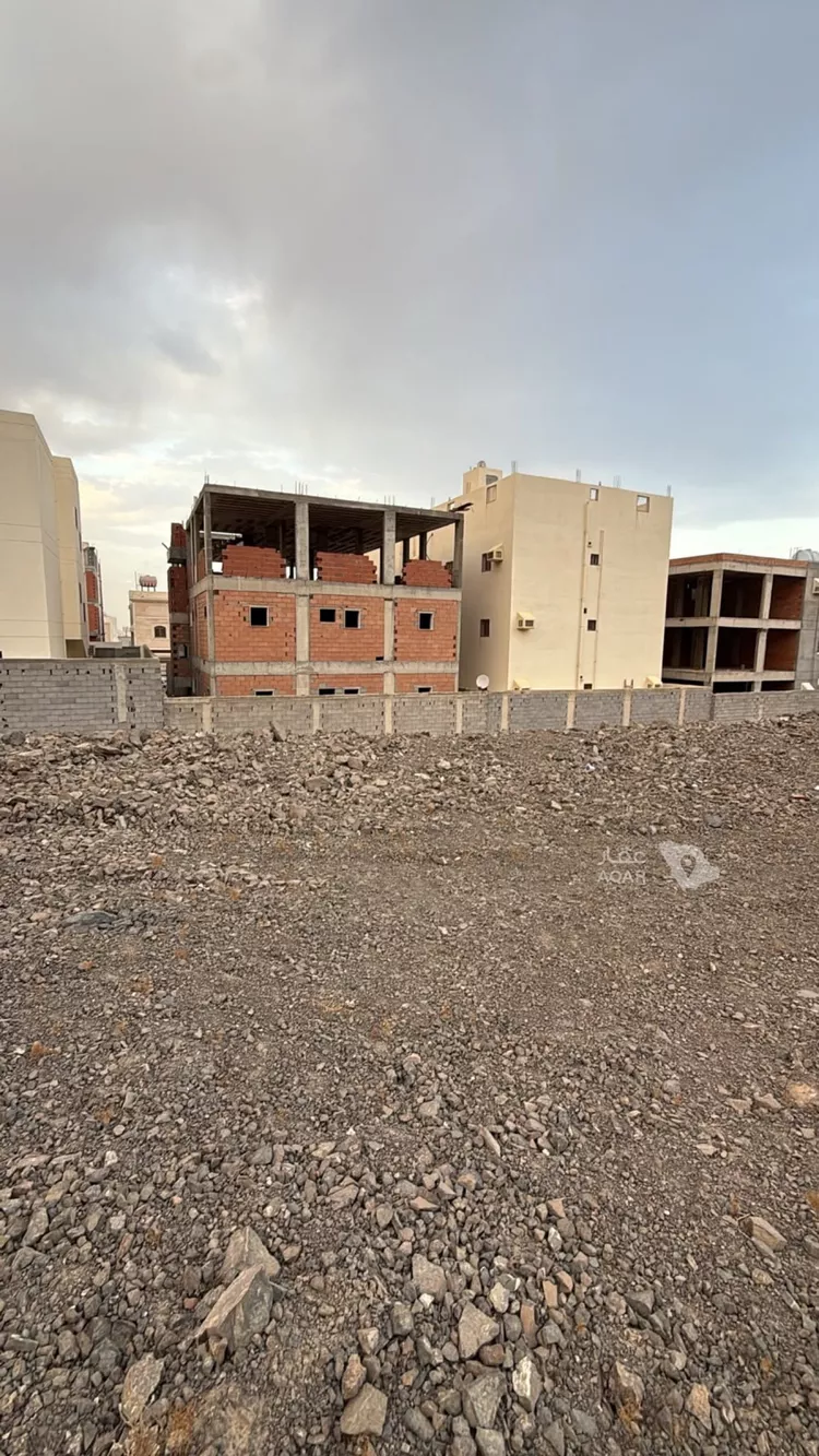 Land for Sale in Medina Bani Bayadah