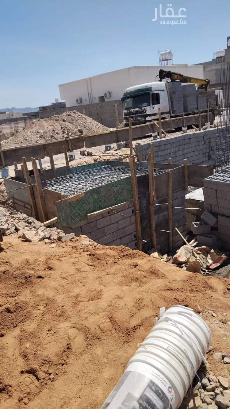 عمارة للبيع في شارع حمزة ابن علي الجوهري, حي السلام, مدينة المدينة المنورة, منطقة المدينة المنورة