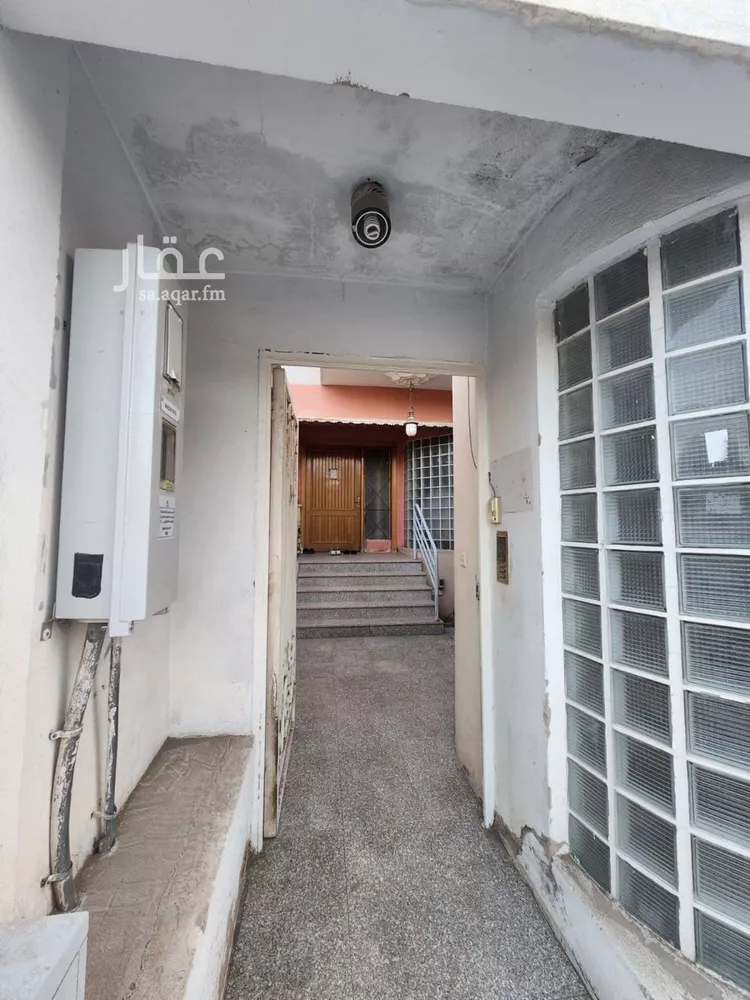 فيلا للبيع في شارع عبدالواحد ابن عبدالرحمن ابن هلال, حي الجابرة, مدينة المدينة المنورة, منطقة المدينة المنورة 6