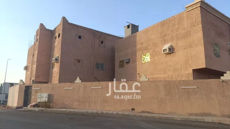 عمارة للبيع في شارع علي بن احمد الرزاز, حي ورقان, مدينة المدينة المنورة, منطقة المدينة المنورة صورة 5