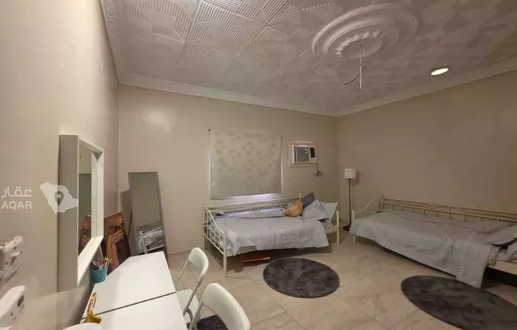 Floor for Sale in Medina Alaaziziyah