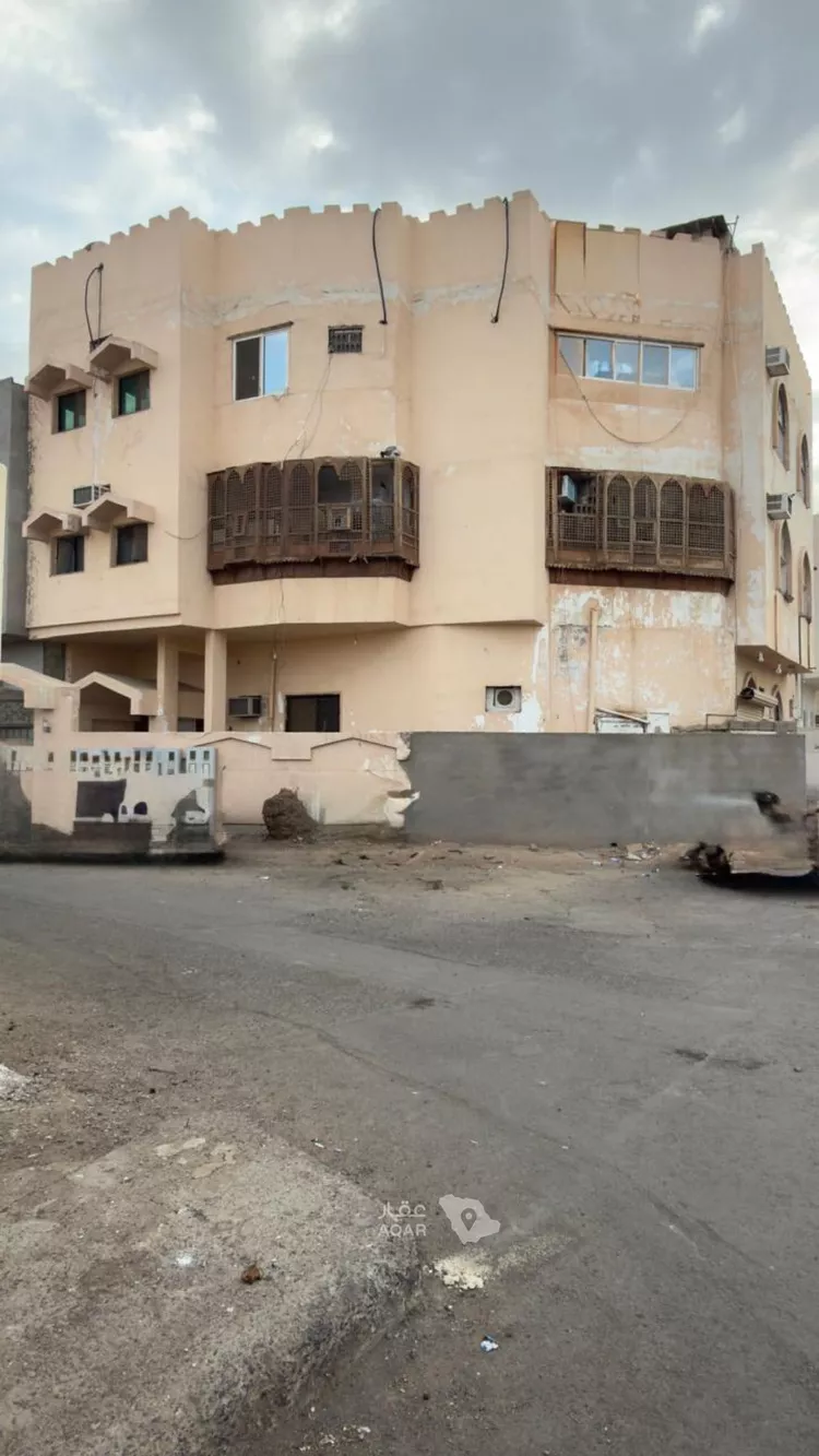 عمارة للبيع في شارع المقدام بن شريح بن هاني, حي الخاتم, مدينة المدينة المنورة, منطقة المدينة المنورة 5
