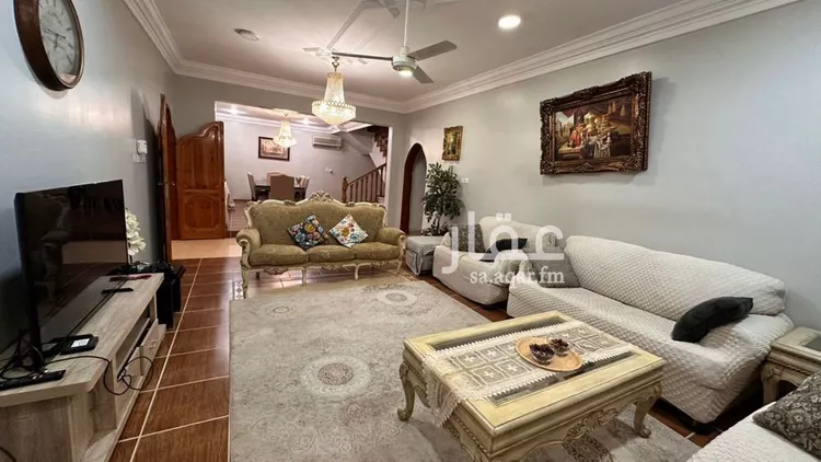 فيلا للبيع في شارع ابن شاهين, حي الدفاع, مدينة المدينة المنورة, منطقة المدينة المنورة صورة 4