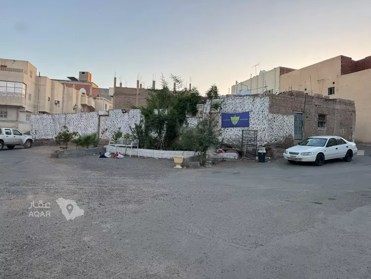 Floor for Sale in Medina Al Anabis