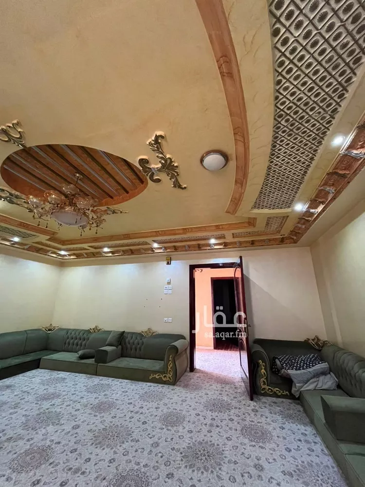 دور للبيع في شارع اوس ابن اوس, حي سكة الحديد, مدينة المدينة المنورة, منطقة المدينة المنورة صورة 3