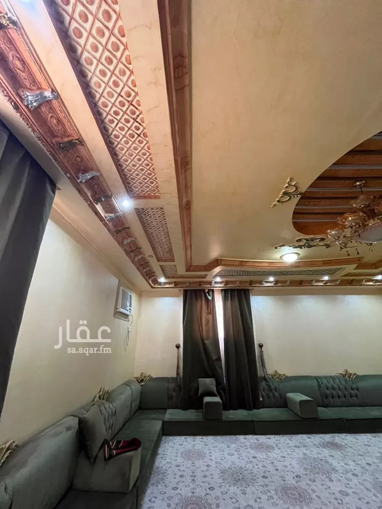 دور للبيع في شارع اوس ابن اوس, حي سكة الحديد, مدينة المدينة المنورة, منطقة المدينة المنورة صورة 2