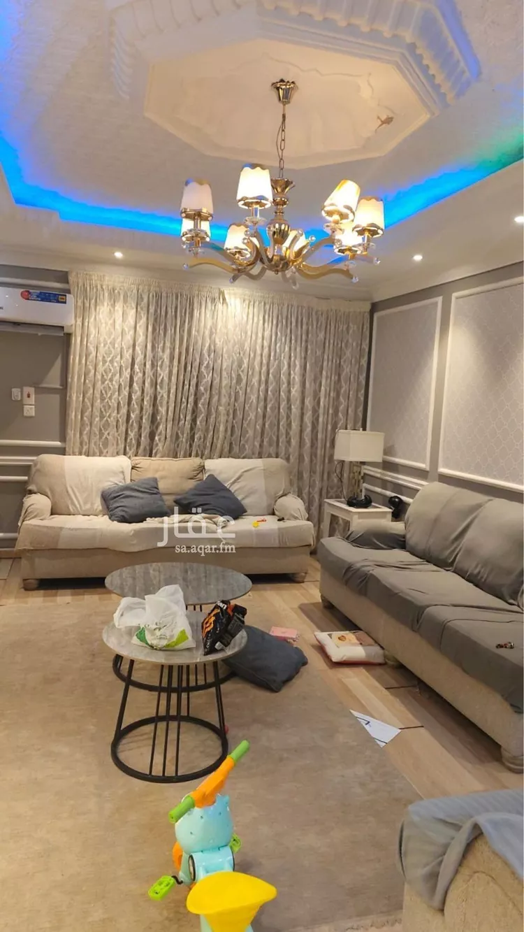 عمارة للبيع في شارع مالك ابن عبدالرحمن, حي وادي مهزور, مدينة المدينه المنوره, منطقة المدينة المنورة