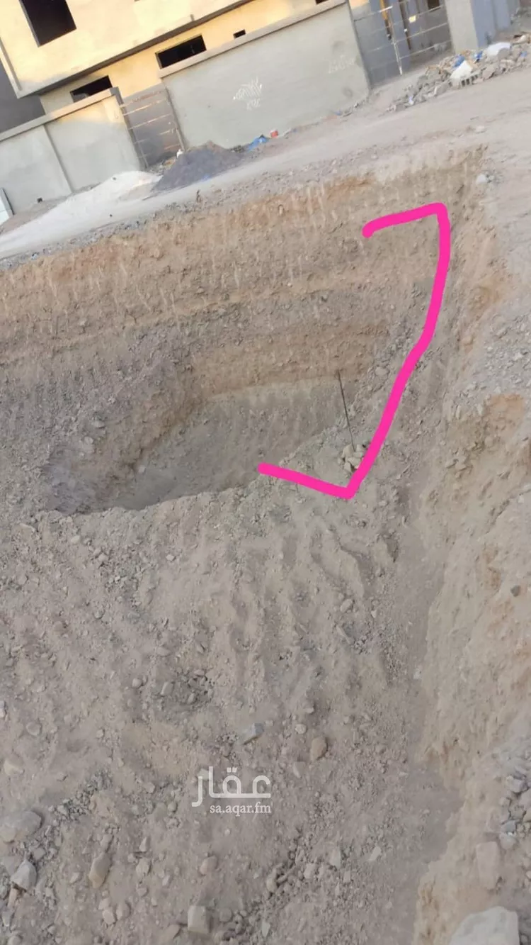 عمارة للبيع في شارع حمزة ابن علي الجوهري, حي السلام, مدينة المدينة المنورة, منطقة المدينة المنورة صورة 3