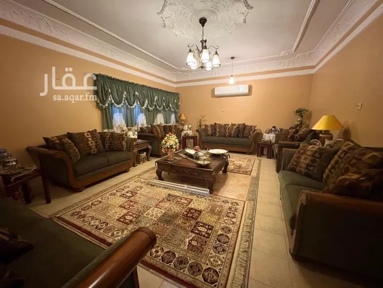 Building for Sale in Medina Al Ihn