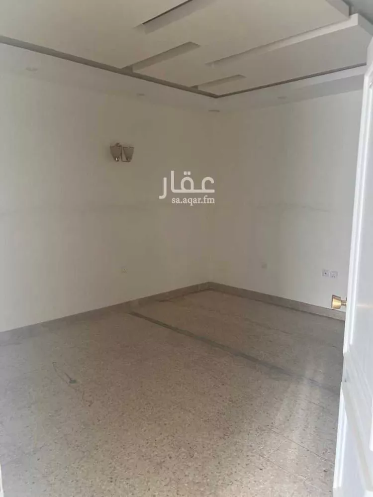 Villa for Sale in Riyadh Al Yasmin 28