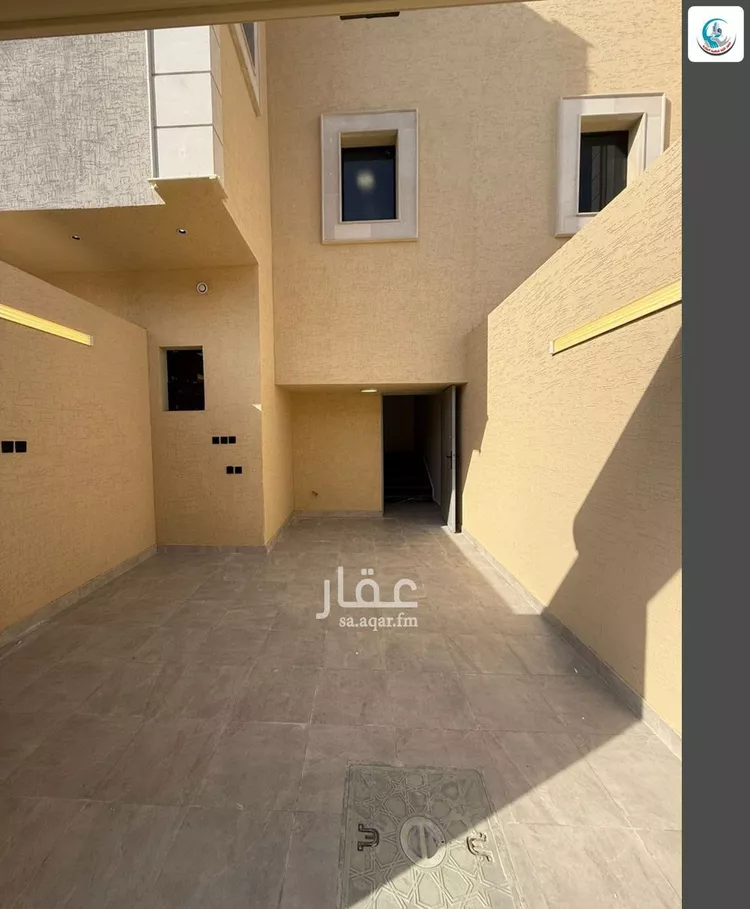 دور للبيع في شارع مظفر السوادى, حي بدر, مدينة الرياض, منطقة الرياض صورة 2