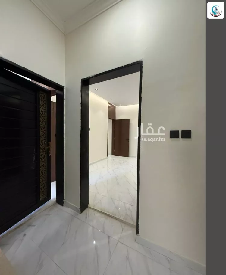 دور للبيع في شارع ابن فرحون, حي بدر, مدينة الرياض, منطقة الرياض صورة 4