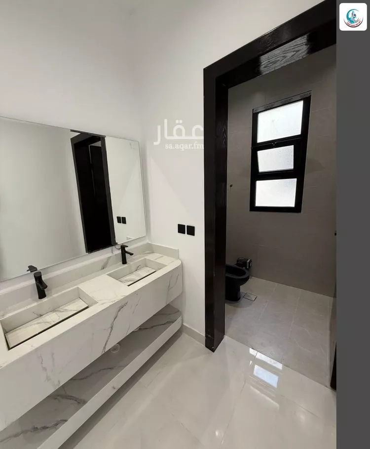 دور للبيع في شارع رقم 188, حي الجنادرية, مدينة الرياض, منطقة الرياض صورة 3