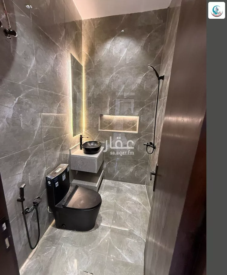 Floor for Sale in Riyadh An Nadhim 6
