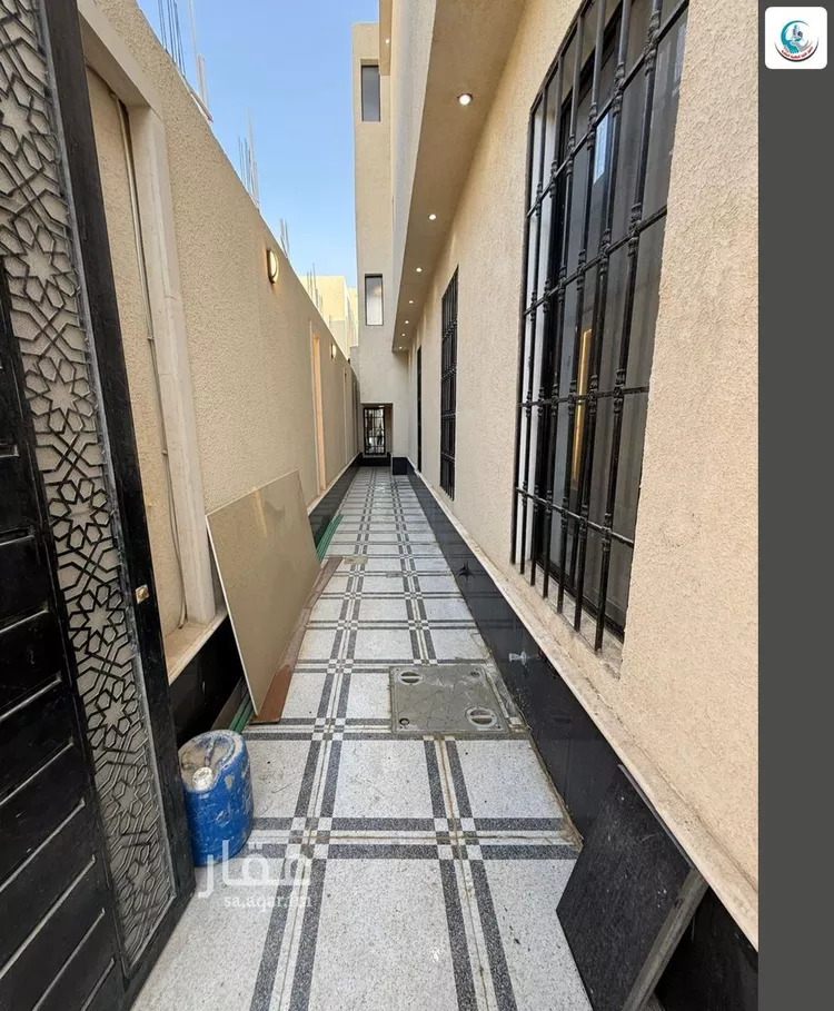 دور للبيع في شارع رقم 135, حي الجنادرية, مدينة الرياض, منطقة الرياض صورة 4