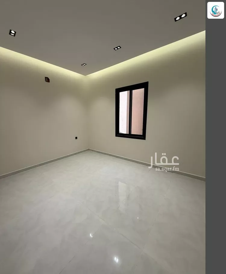 Floor for Sale in Riyadh Ar Rimal 11