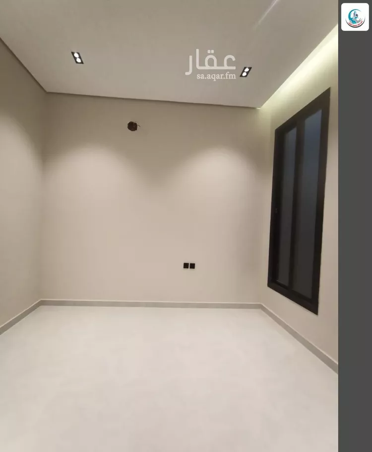 Floor for Sale in Riyadh Ar Rimal 12