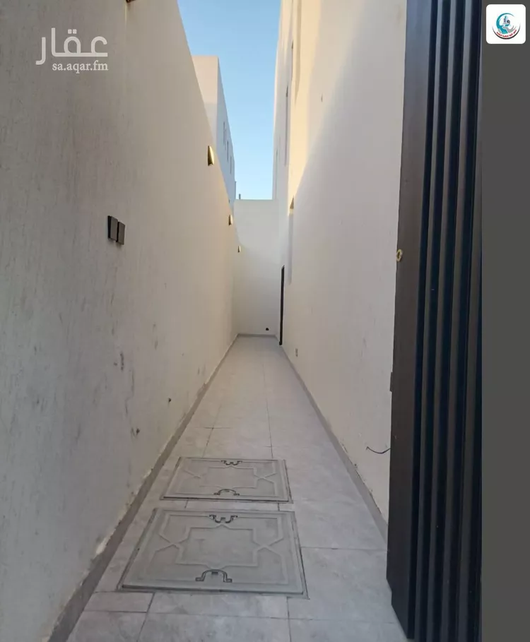 دور للبيع في شارع محمد الحريري البصري, حي الرمال, مدينة الرياض, منطقة الرياض صورة 3