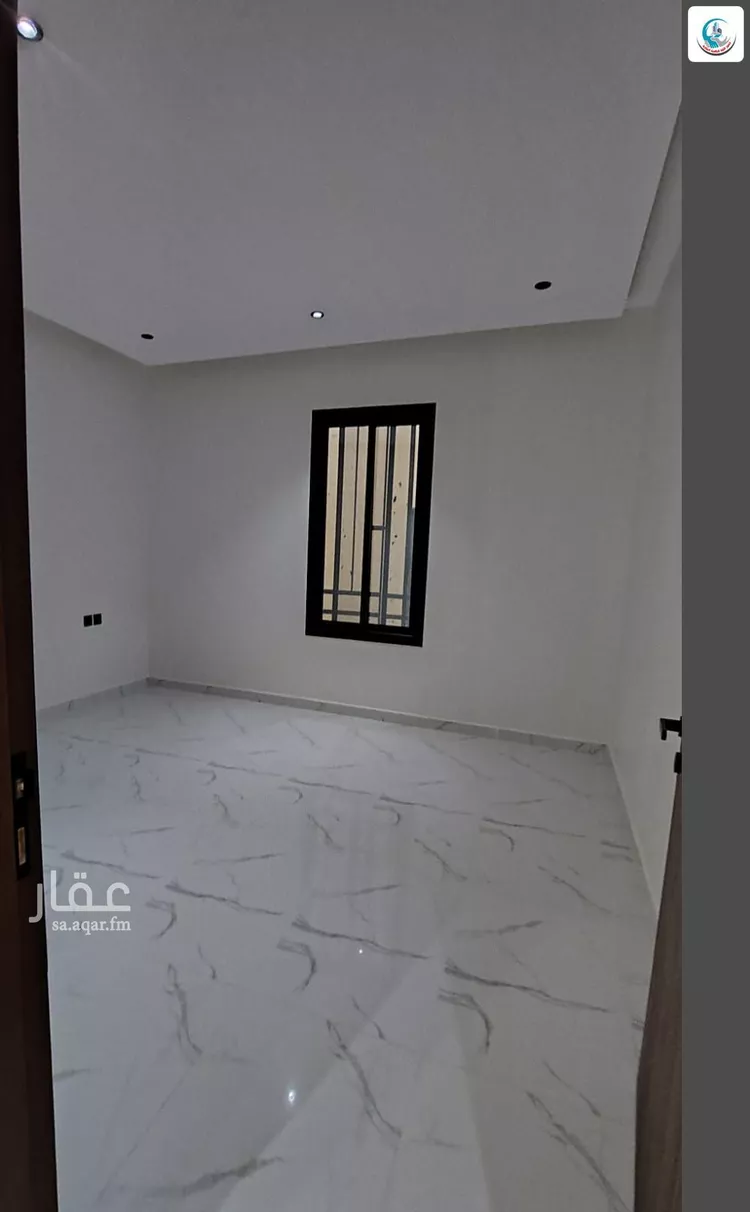 دور للبيع في شارع غير مسمى, حي الندوة, مدينة الرياض, منطقة الرياض 17