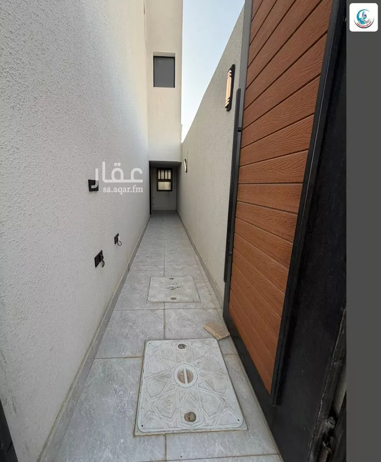 دور للبيع في شارع غير مسمى, حي الندوة, مدينة الرياض, منطقة الرياض صورة 2
