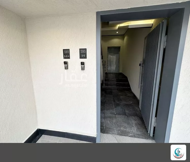 Floor for Sale in Riyadh Tuwaiq 11