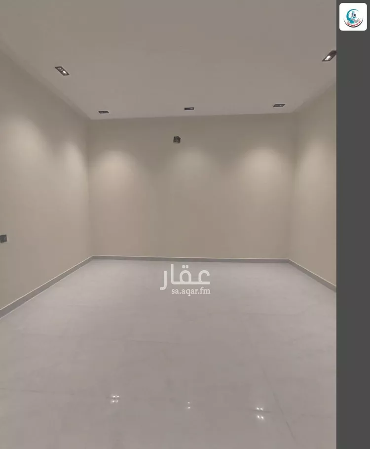 فيلا للبيع في شارع طريق خريص, حي الجنادرية, مدينة الرياض, منطقة الرياض صورة 5