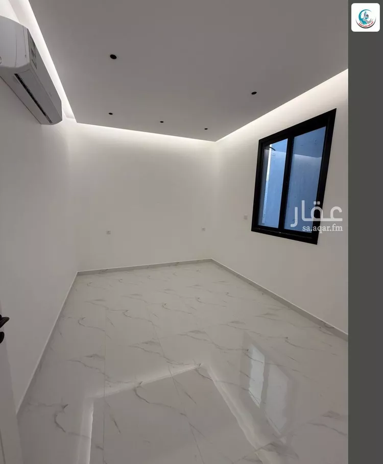 دور للبيع في شارع عبدالله بن جاسر, حي الرمال, مدينة الرياض, منطقة الرياض صورة 2