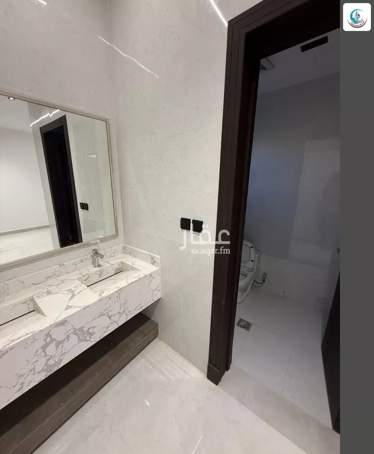 Floor for Sale in Riyadh Al Janadriyah 6