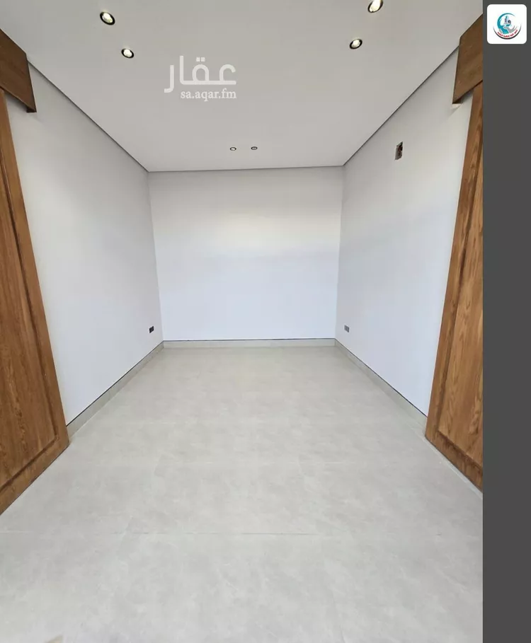فيلا للبيع في شارع إسماعيل بن عمرو, حي المهدية, مدينة الرياض, منطقة الرياض 6