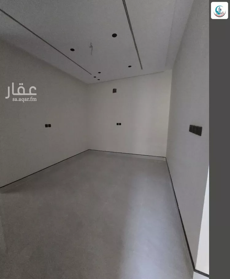 Floor for Sale in Riyadh Al Janadriyah 14