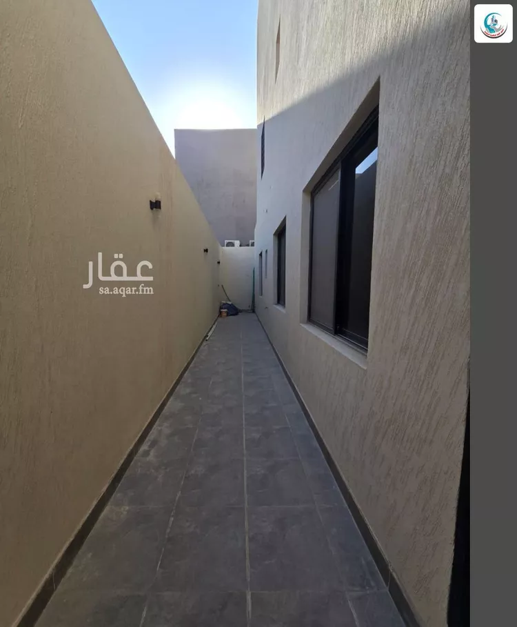 دور للبيع في شارع رقم 106, حي الجنادرية, مدينة الرياض, منطقة الرياض 8