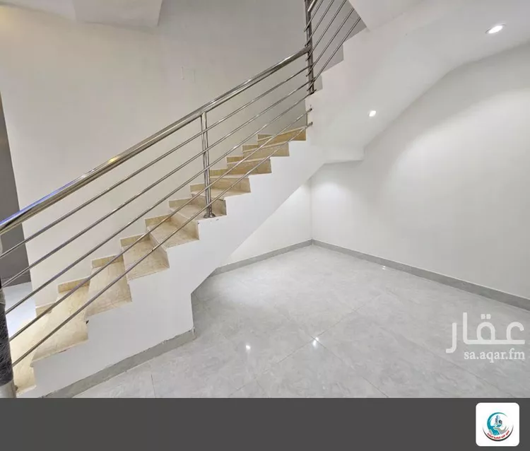 فيلا للبيع في شارع ابن شاكر, حي طيبة, مدينة الرياض, منطقة الرياض 10