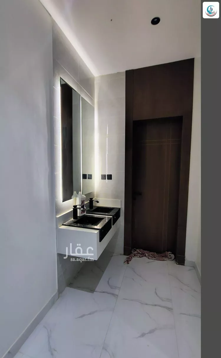 دور للبيع في شارع غير مسمى, حي الندوة, مدينة الرياض, منطقة الرياض صورة 4