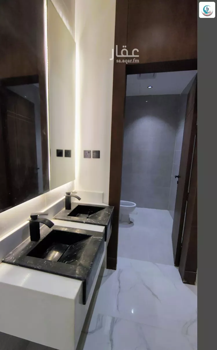 دور للبيع في شارع رقم 74, حي الندوة, مدينة الرياض, منطقة الرياض 18