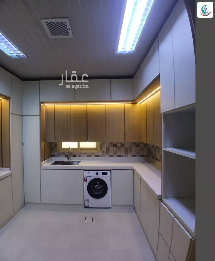 Floor for Sale in Riyadh Ar Rimal 16
