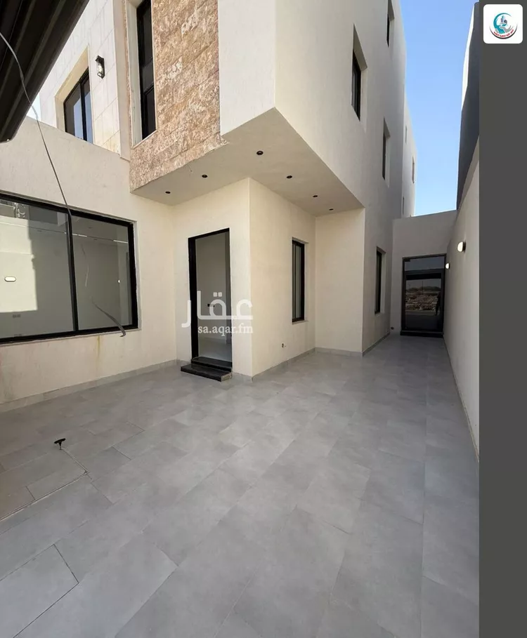 دور للبيع في شارع رقم 168, حي الجنادرية, مدينة الرياض, منطقة الرياض صورة 2
