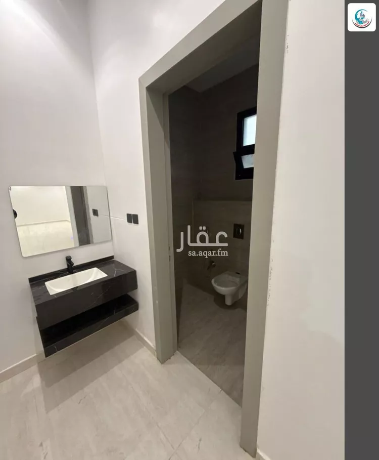 Floor for Sale in Riyadh Ash Sharq 11