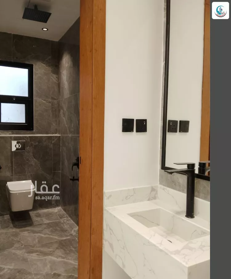 Floor for Sale in Riyadh Al Janadriyah 17