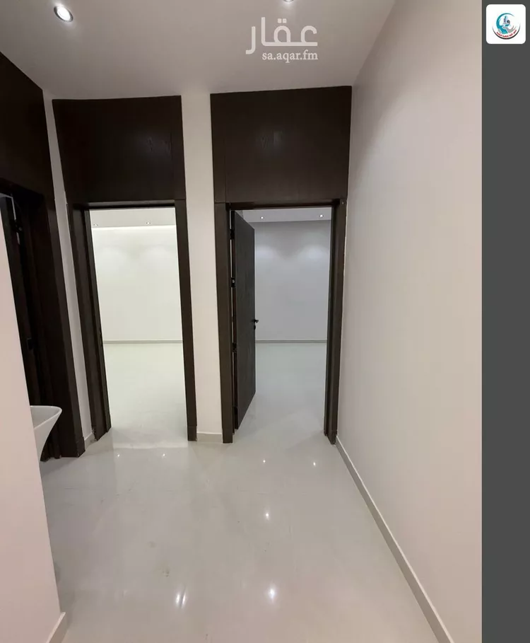 شقة للبيع في شارع احمد بن عفيف, حي الجنادرية, مدينة الرياض, منطقة الرياض 11
