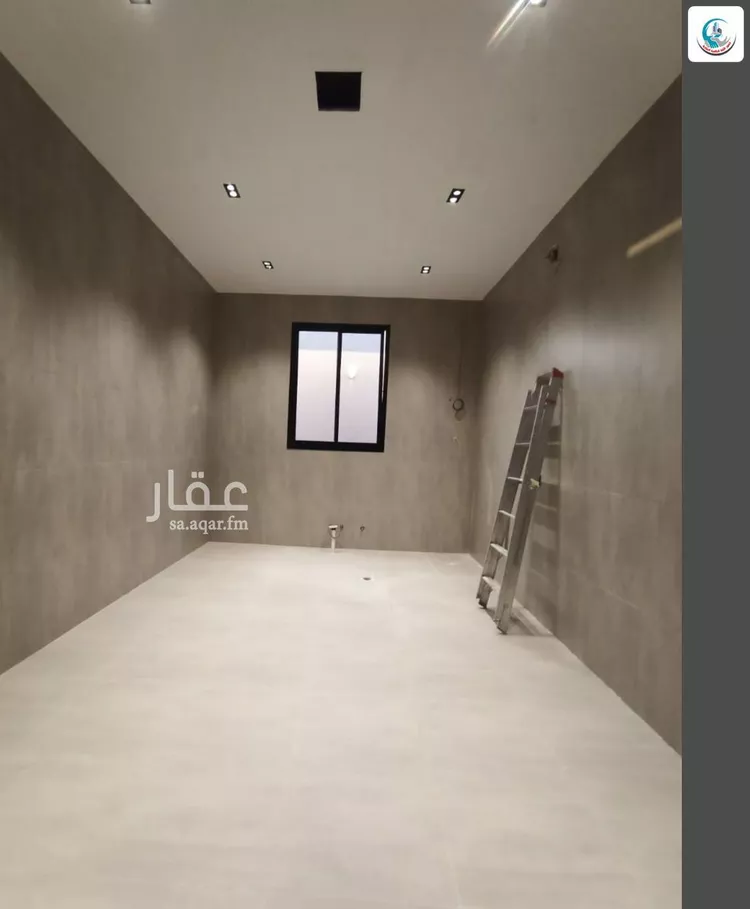 Floor for Sale in Riyadh Ar Rimal 7