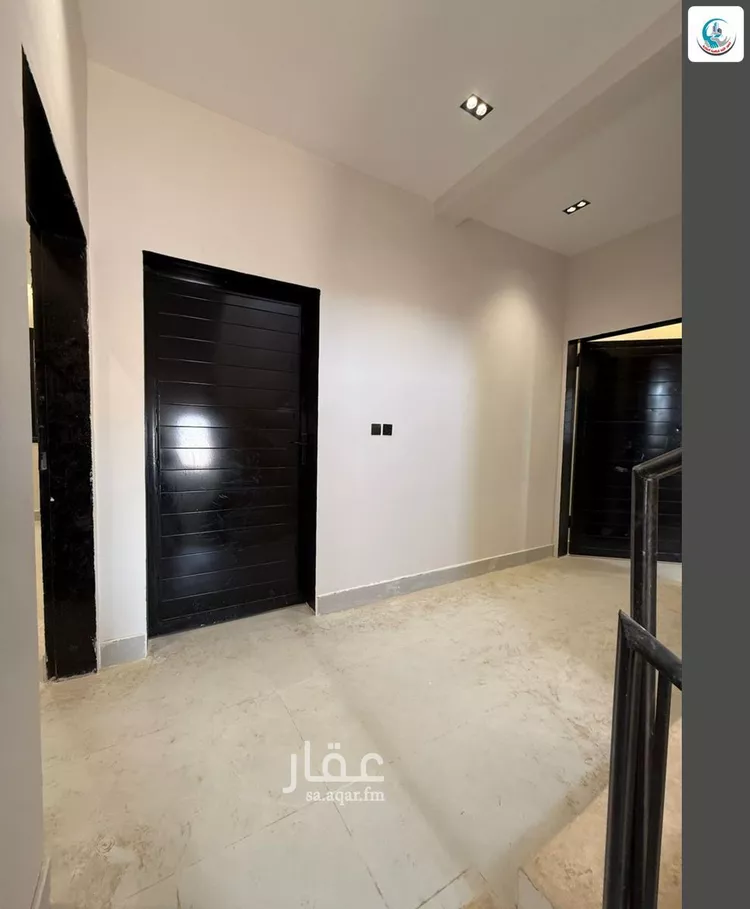 Floor for Sale in Riyadh Ar Rimal 8