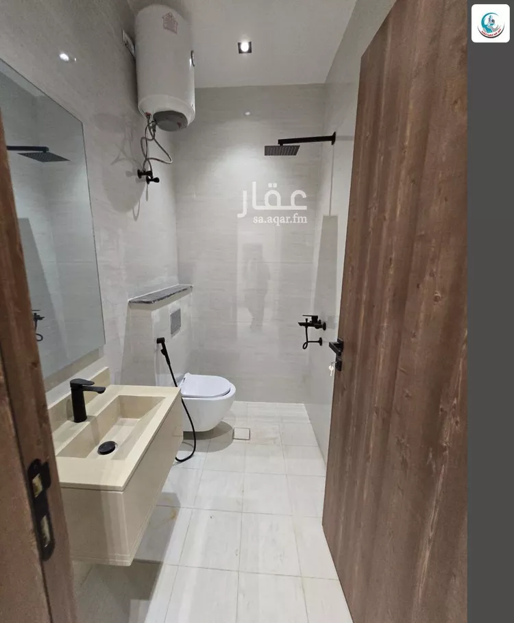 Floor for Sale in Riyadh Tuwaiq 10