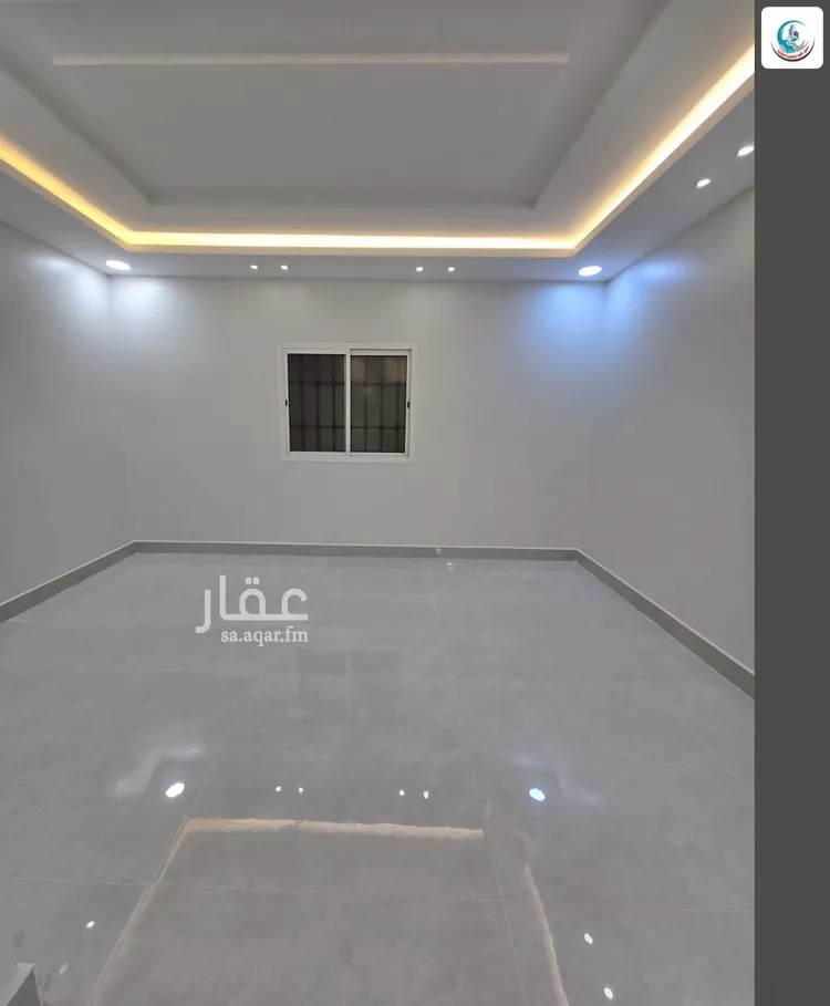 فيلا للبيع في شارع زينب بنت أبي سلمة, حي الرمال, مدينة الرياض, منطقة الرياض 15