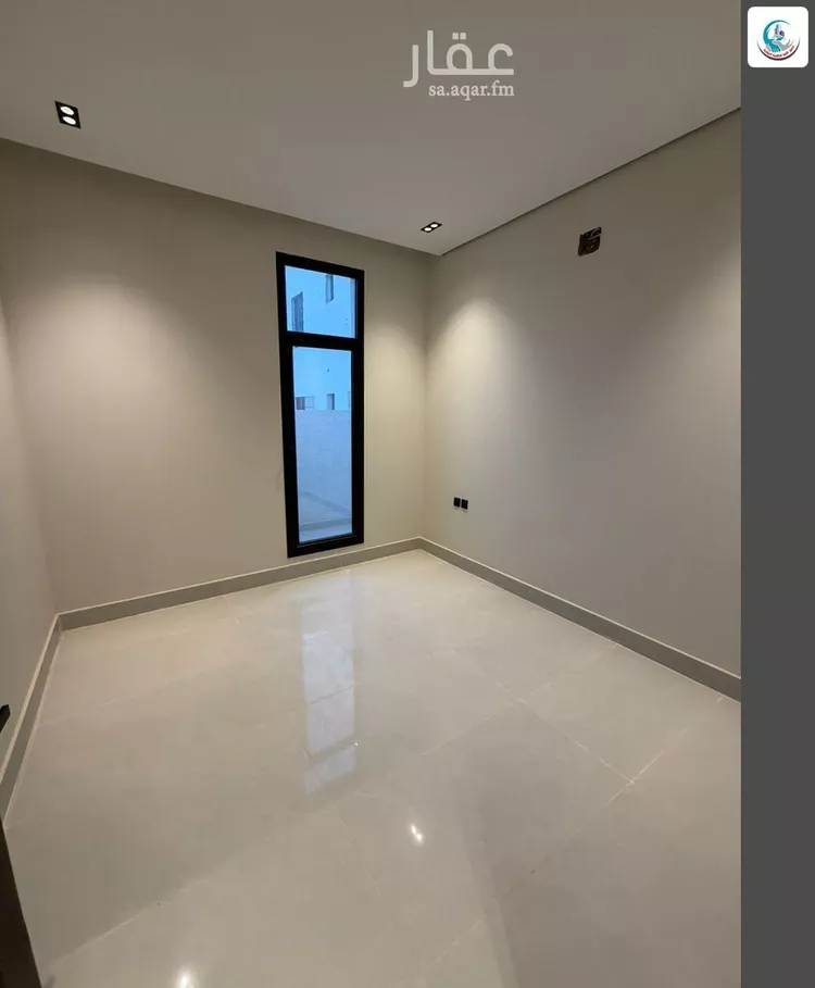 Floor for Sale in Riyadh An Nadhim 10