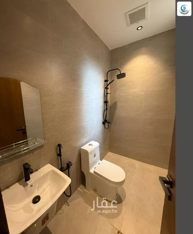 دور للبيع في شارع رقم 168, حي الجنادرية, مدينة الرياض, منطقة الرياض 16