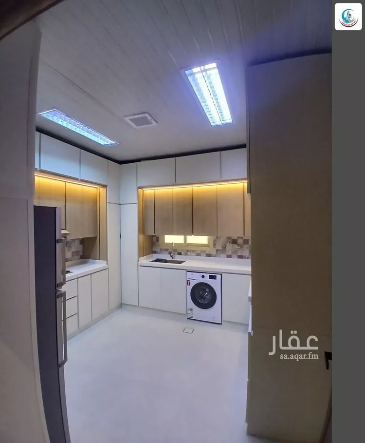 Floor for Sale in Riyadh Ar Rimal 17